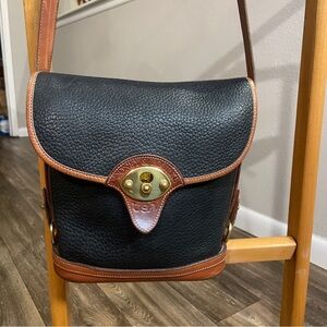 Vintage Dooney & Bourke Cavalry Spectator Crossbody Navy AWL USA